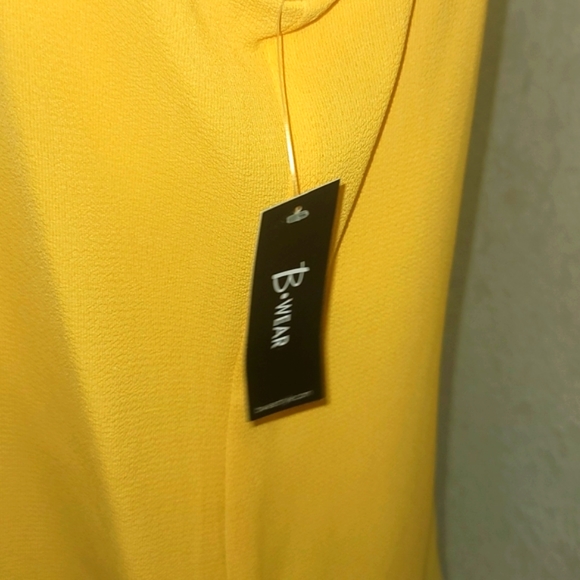 B. Wear Yellow Top - Picture 12 of 13